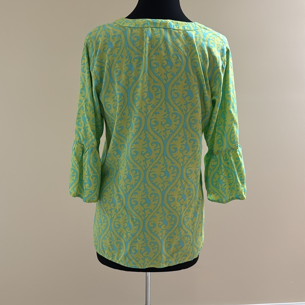 Escapada Green and Blue Bell Sleeve Blouse EUC Size L - Picture 3 of 6